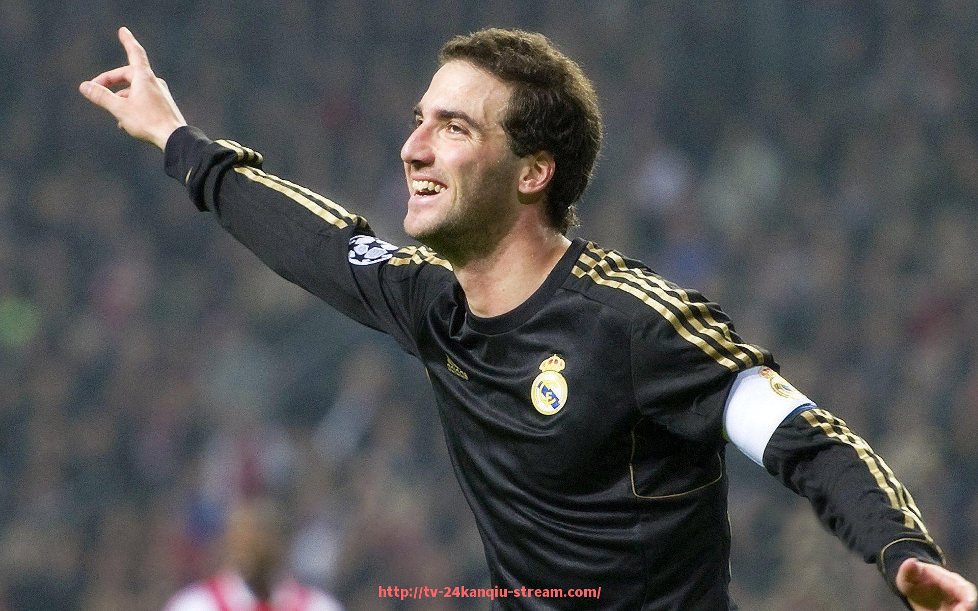 24看球直播网-女子在健身房踢健身器材是否安全?案例与建议